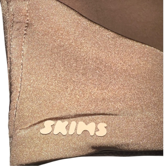 Skims Wireless Form T-SHIRT DEMI BRA | Color: Sienna | NEW/NWT!!🤎🤎 - Picture 7 of 9
